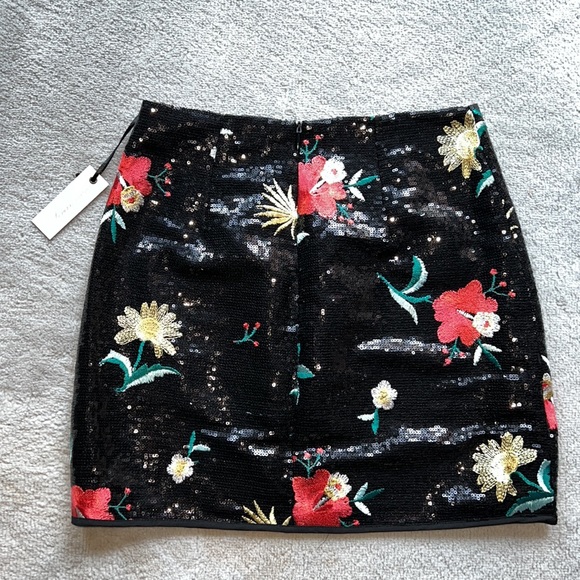 Lovers + Friends Noma Mini Skirt - Picture 6 of 6